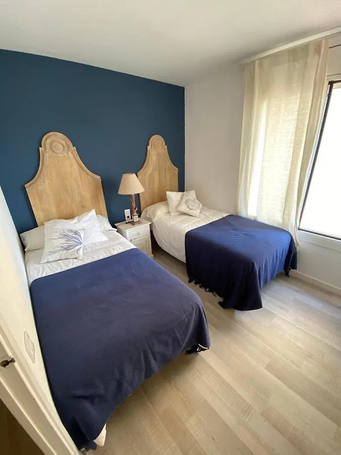 Espectacular piso de 134m2 en primera línea de mar Apartamento L' Escala España